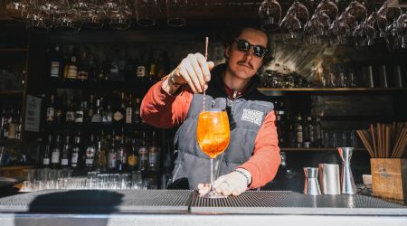 Experienced-Bar-Staff-for-Restaurant-in-Méribel